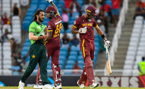 Roston Chase hits winning boundary in Pakistan vs West Indies 2nd ODI 2025 at Tarouba, crowd cheers.
